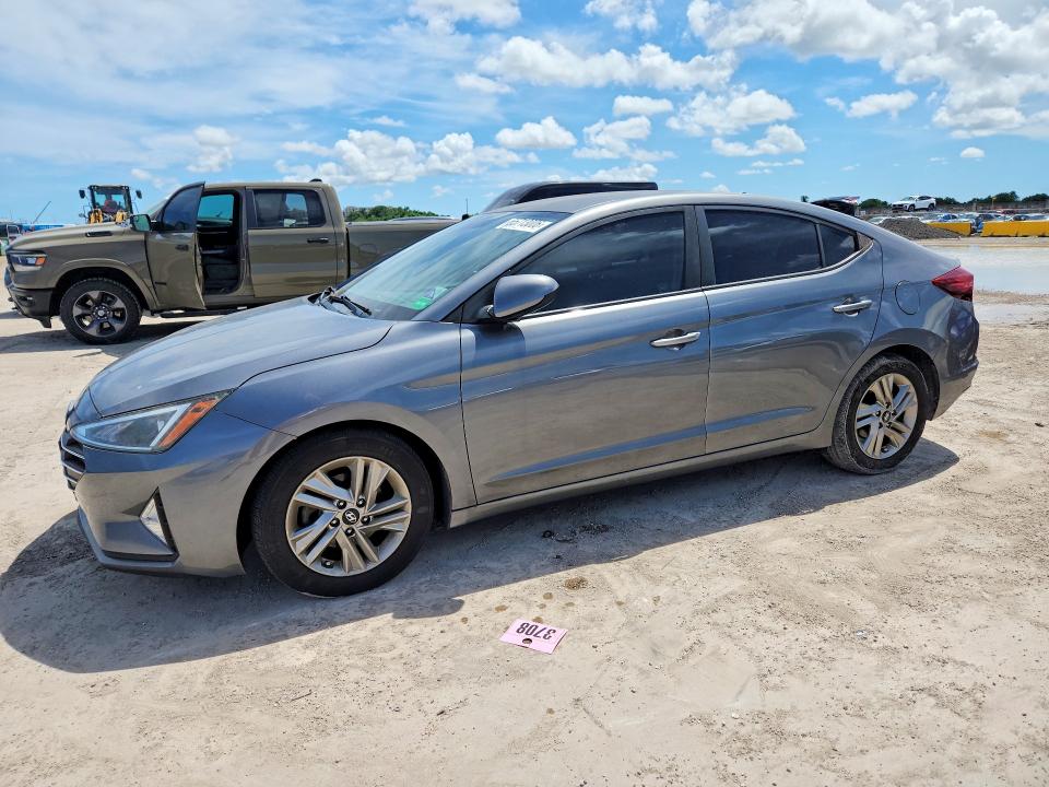65713006 :رقم المزاد ، 5NPD84LF8KH479680 vin ، 2019 Hyundai Elantra مزاد بيع