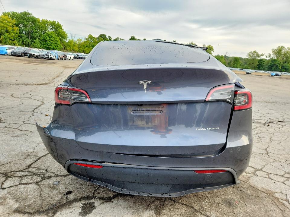 66779496 :رقم المزاد ، 7SAYGDEE8PF895052 vin ، 2023 Tesla Model Y مزاد بيع
