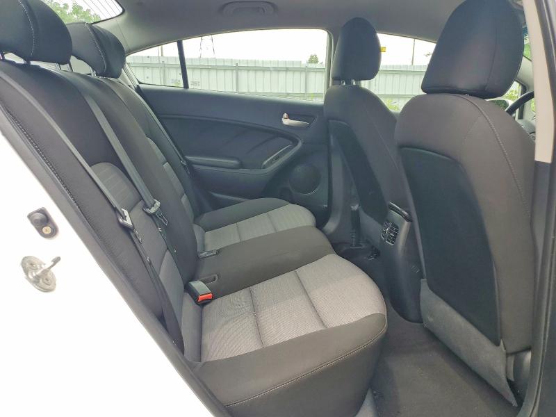 Продажа на аукционе авто 2015 Kia Forte, vin: KNAFX4A65F5435752, номер лота: 63652396