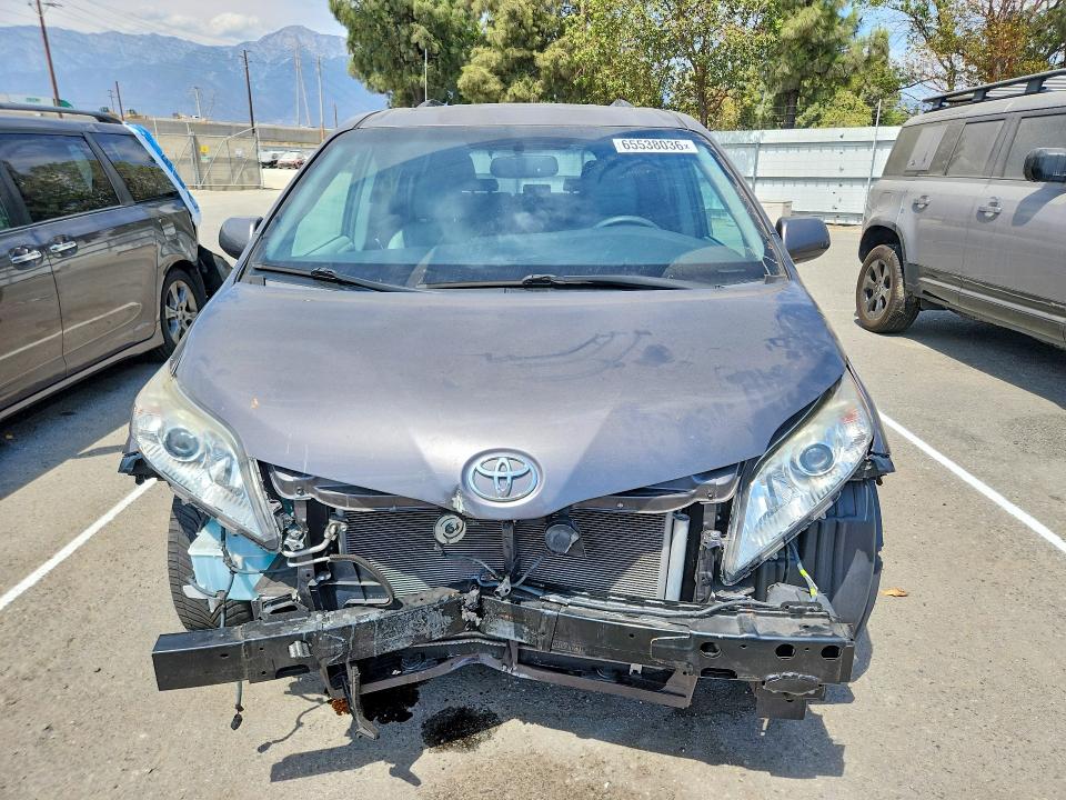 Aukcja sprzedaży 2017 Toyota Sienna, vin: 5TDYZ3DC4HS794850, numer aukcji: 65538036