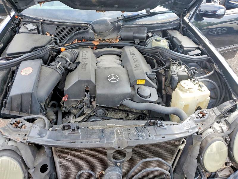 65666546 :رقم المزاد ، WDBJF65J01B340485 vin ، 2001 Mercedes-benz E مزاد بيع