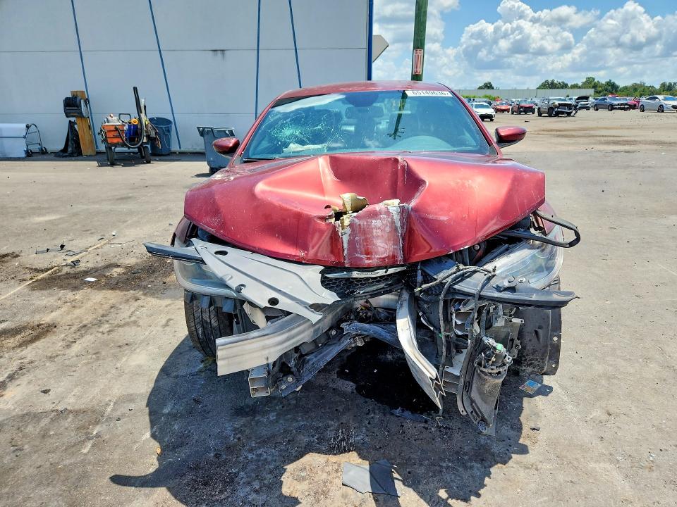 2015 Chrysler 200 მანქანა იყიდება აუქციონზე, vin: 1C3CCCBB4FN562164, აუქციონის ნომერი: 65149636