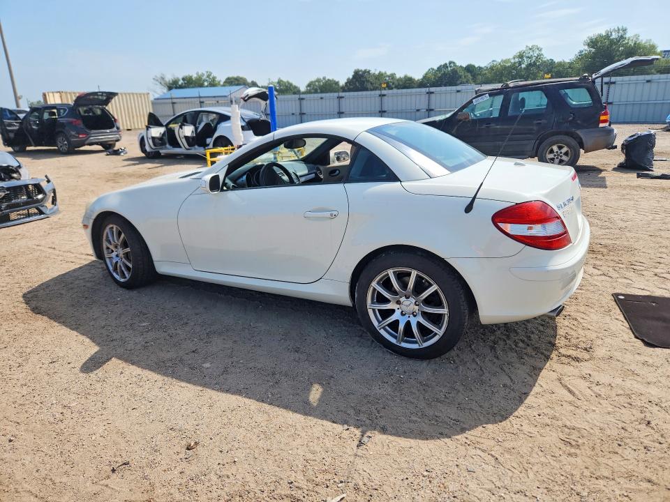 Продаж на аукціоні авто 2007 Mercedes-benz Slk, vin: WDBWK56F27F154325, номер лоту: 64400176