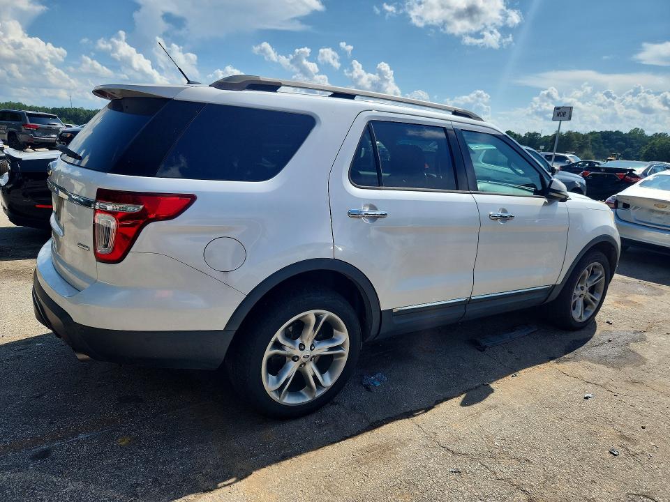 2013 Ford Explorer მანქანა იყიდება აუქციონზე, vin: 1FM5K8F81DGA97472, აუქციონის ნომერი: 64962686