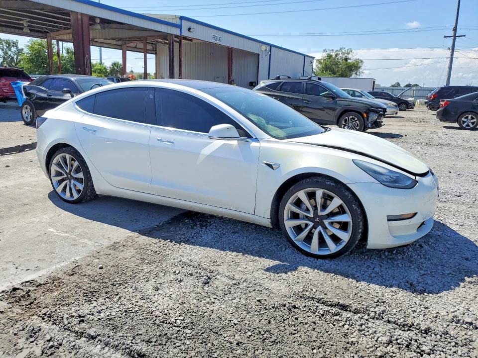 2020 Tesla Model 3 მანქანა იყიდება აუქციონზე, vin: 5YJ3E1EB4LF618250, აუქციონის ნომერი: 66561906