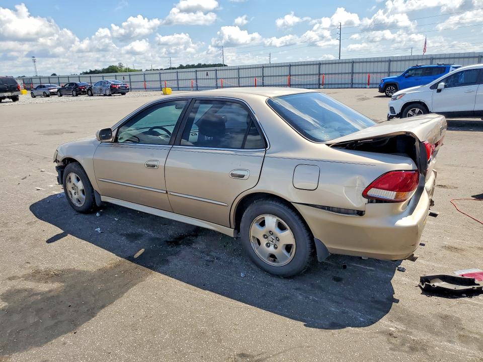 Продажа на аукционе авто 2002 Honda Accord, vin: 1HGCG16502A072042, номер лота: 63898926
