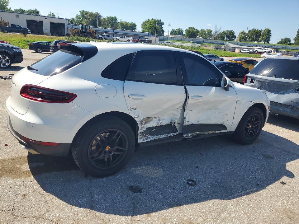 2018 Porsche Macan მანქანა იყიდება აუქციონზე, vin: WP1AA2A5XJLB04002, აუქციონის ნომერი: 65692606