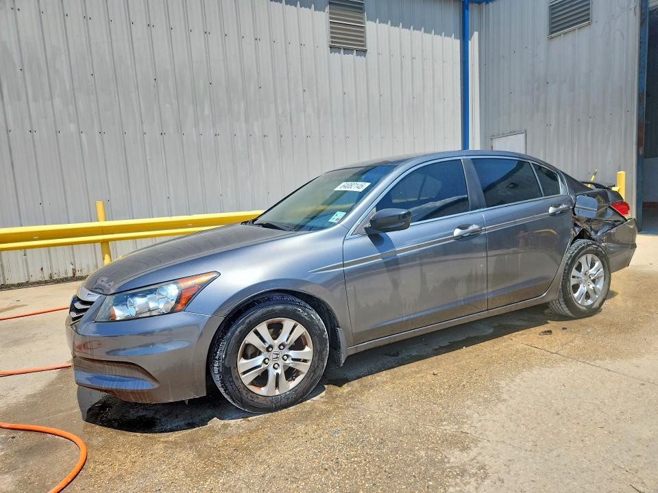 64082146 :رقم المزاد ، 1HGCP2F4XBA073034 vin ، 2011 Honda Accord مزاد بيع