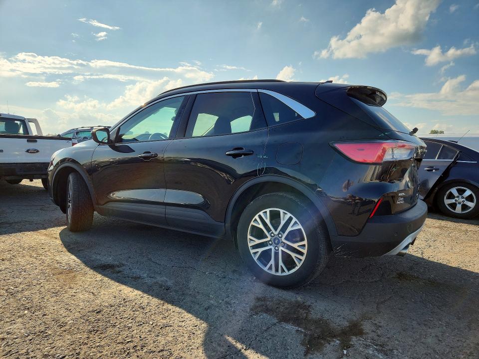 Продажа на аукционе авто 2021 Ford Escape, vin: 1FMCU9CZ2MUA07672, номер лота: 64182926