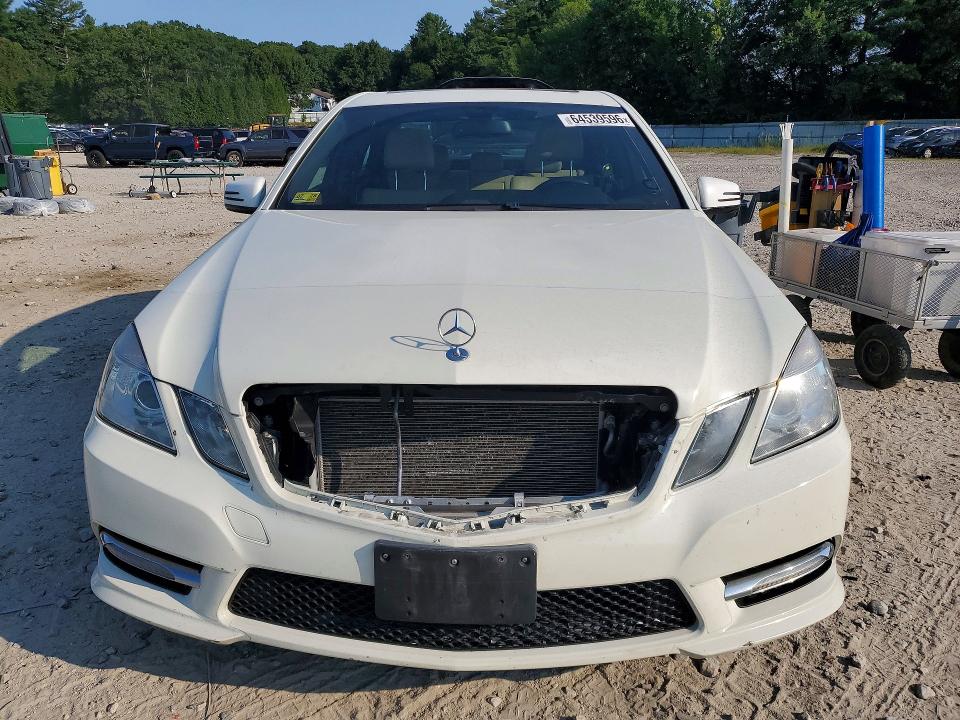 64539596 :رقم المزاد ، WDDHF8JB2CA564401 vin ، 2012 Mercedes-benz E مزاد بيع