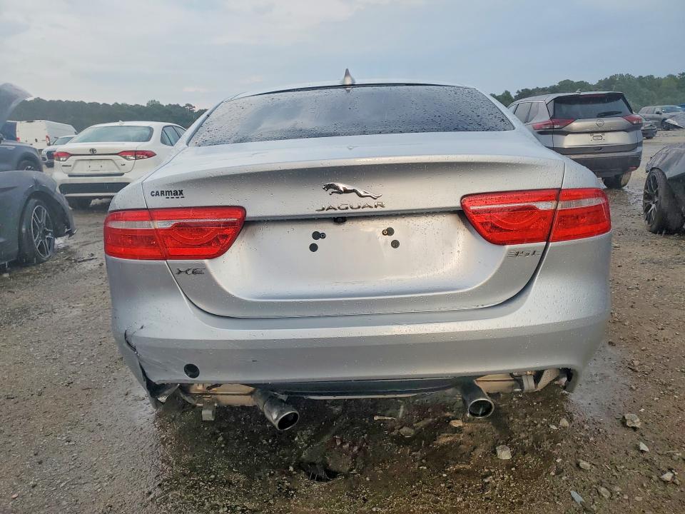 Продаж на аукціоні авто 2017 Jaguar Xe, vin: SAJAD4BV0HCP11444, номер лоту: 64722756