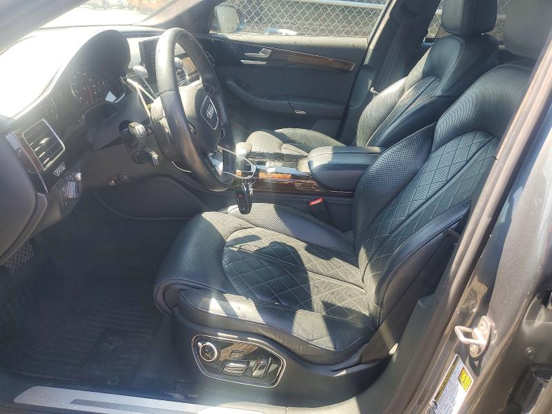 66791856 :رقم المزاد ، WAU32AFD9FN005861 vin ، 2015 Audi A8 مزاد بيع