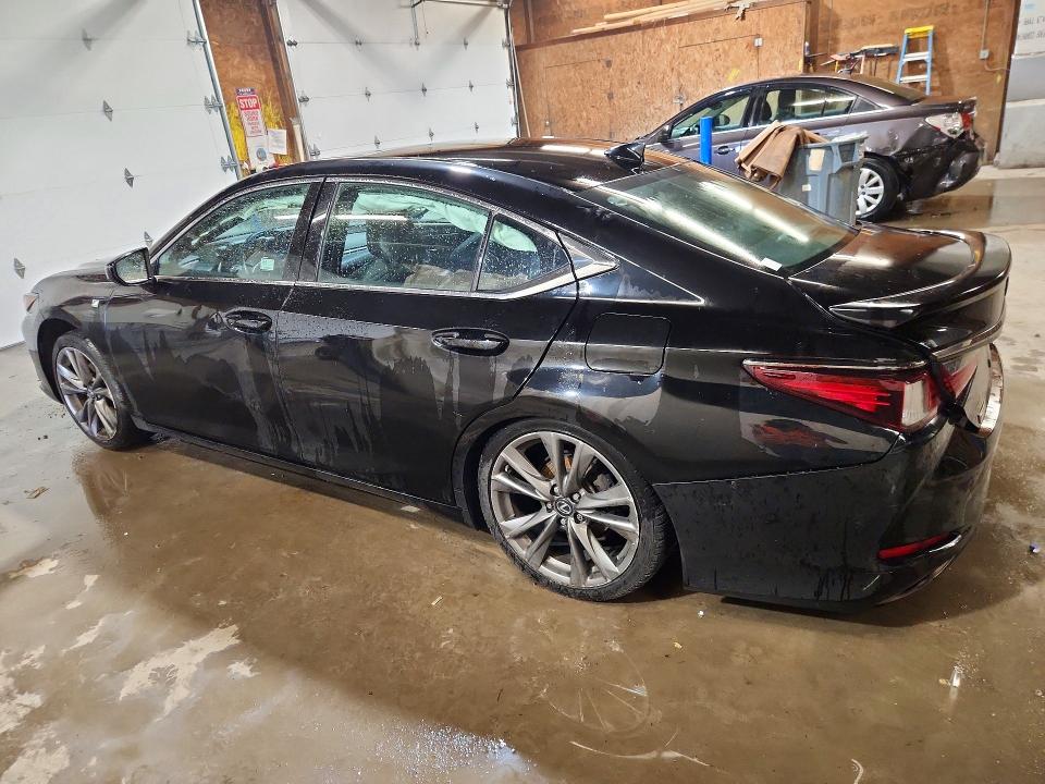 65439156 :رقم المزاد ، 58ABZ1B15KU023655 vin ، 2019 Lexus Es مزاد بيع