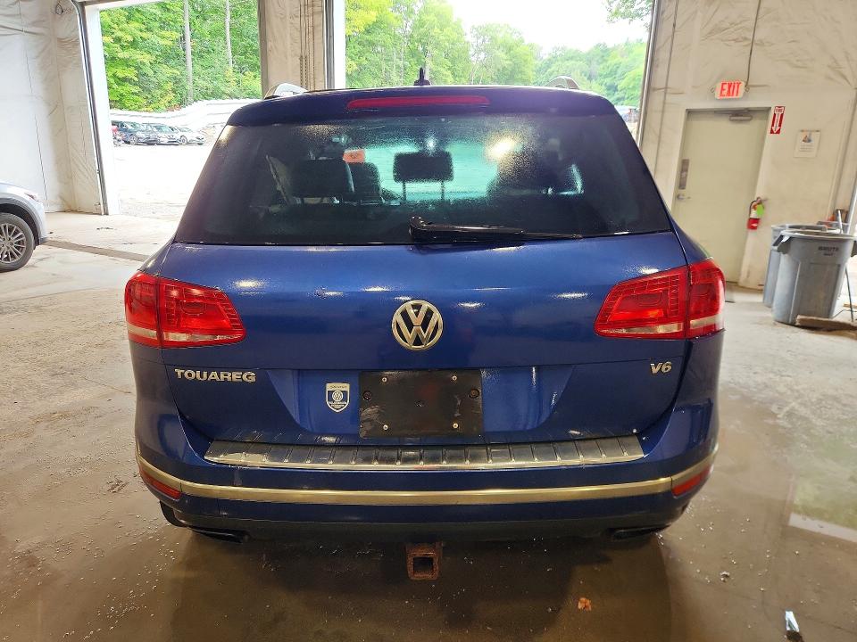 2017 Volkswagen Touareg მანქანა იყიდება აუქციონზე, vin: WVGRF7BP4HD006313, აუქციონის ნომერი: 66380146