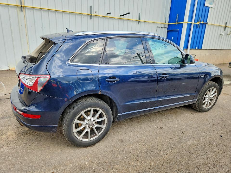 2011 Audi Q5 მანქანა იყიდება აუქციონზე, vin: WA1VFCFP7BA071990, აუქციონის ნომერი: 67164286