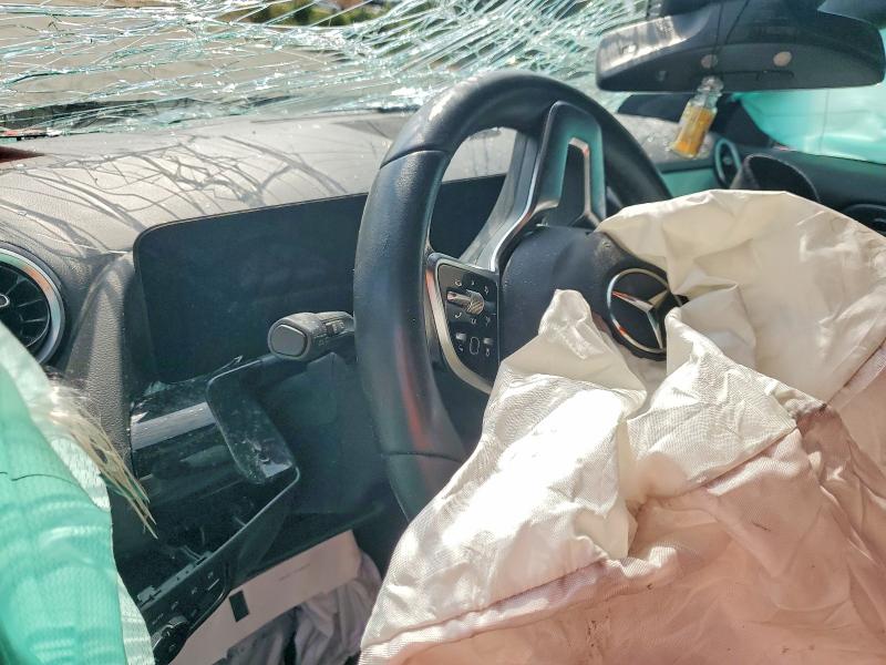 2022 Mercedes-benz Gla მანქანა იყიდება აუქციონზე, vin: W1N4N4HB1NJ411546, აუქციონის ნომერი: 65951156