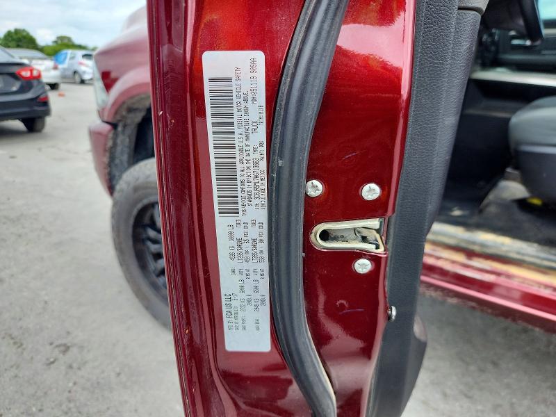 63012976 :رقم المزاد ، 3C6UR5ML7HG713663 vin ، 2017 Ram 2500 مزاد بيع