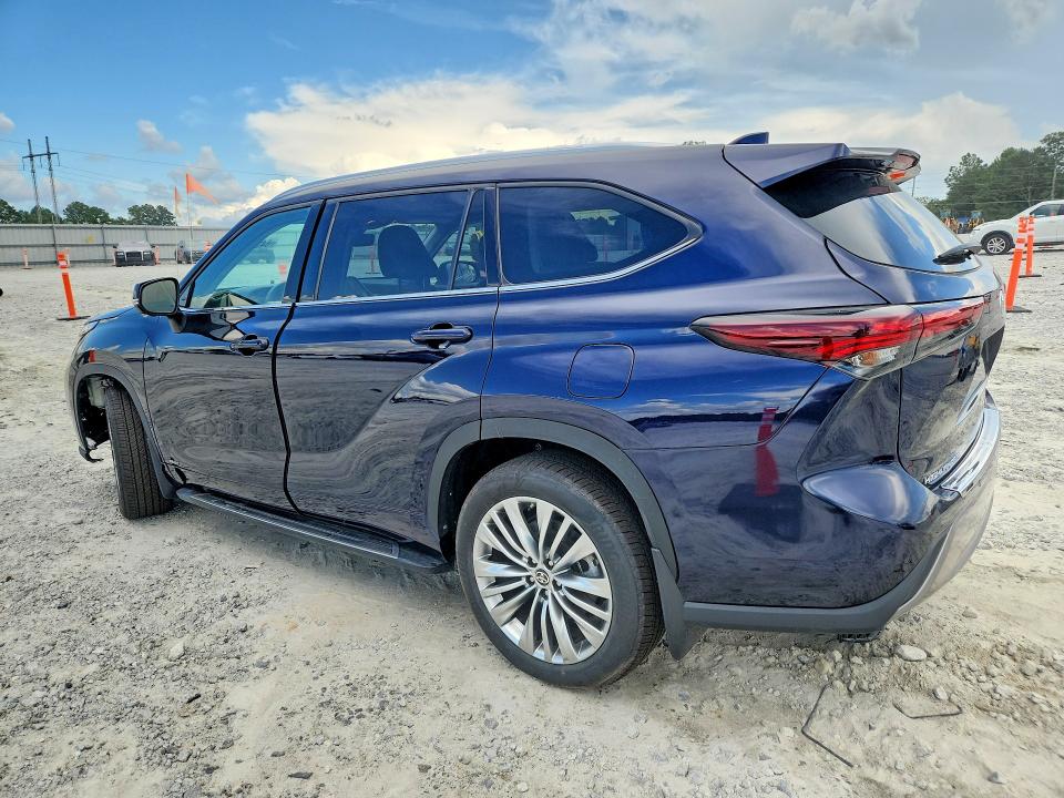 64326316 :رقم المزاد ، 5TDEBRCHXRS633492 vin ، 2024 Toyota Highlander Hybrid مزاد بيع