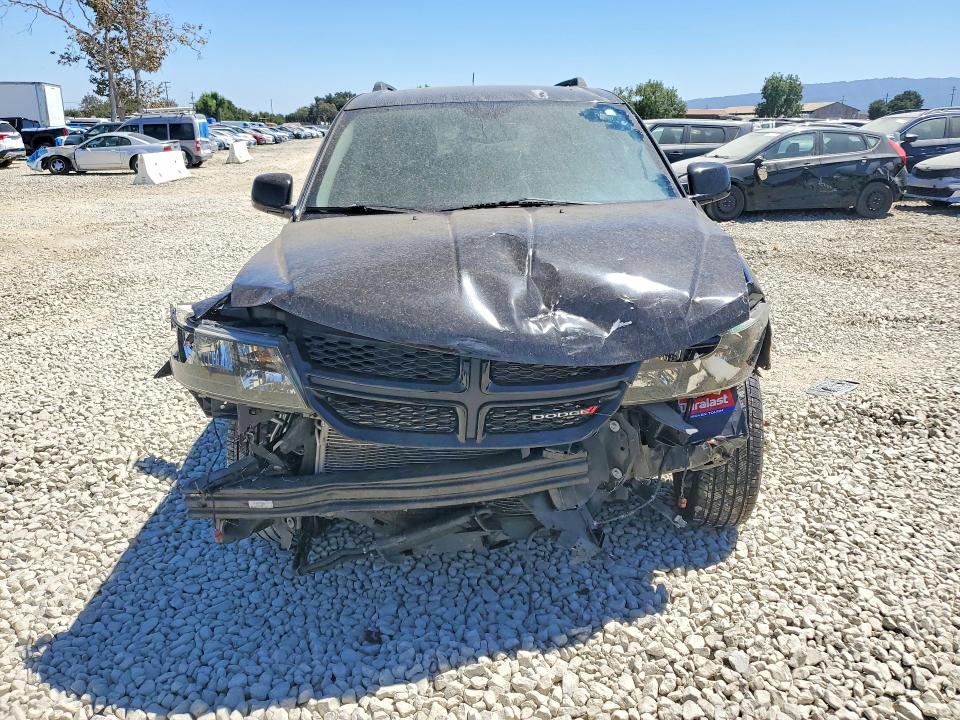 2015 Dodge Journey მანქანა იყიდება აუქციონზე, vin: 3C4PDCBG2FT573797, აუქციონის ნომერი: 63263656