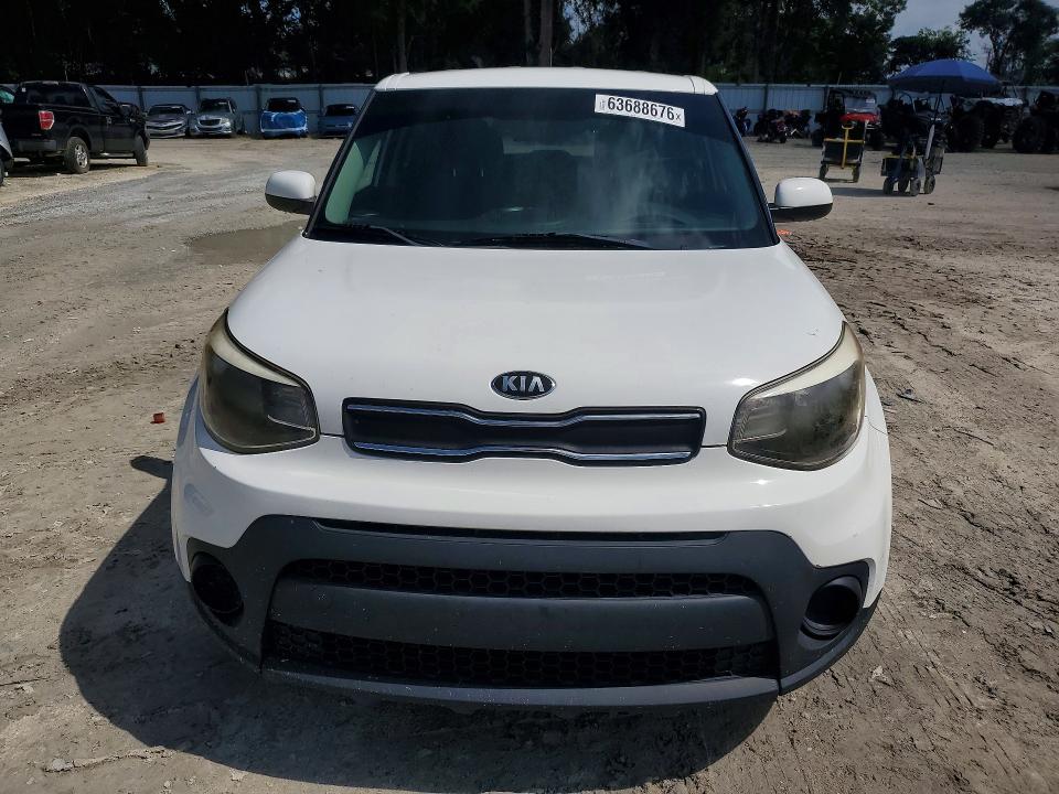 Продаж на аукціоні авто 2018 Kia Soul, vin: KNDJN2A22J7519786, номер лоту: 63688676