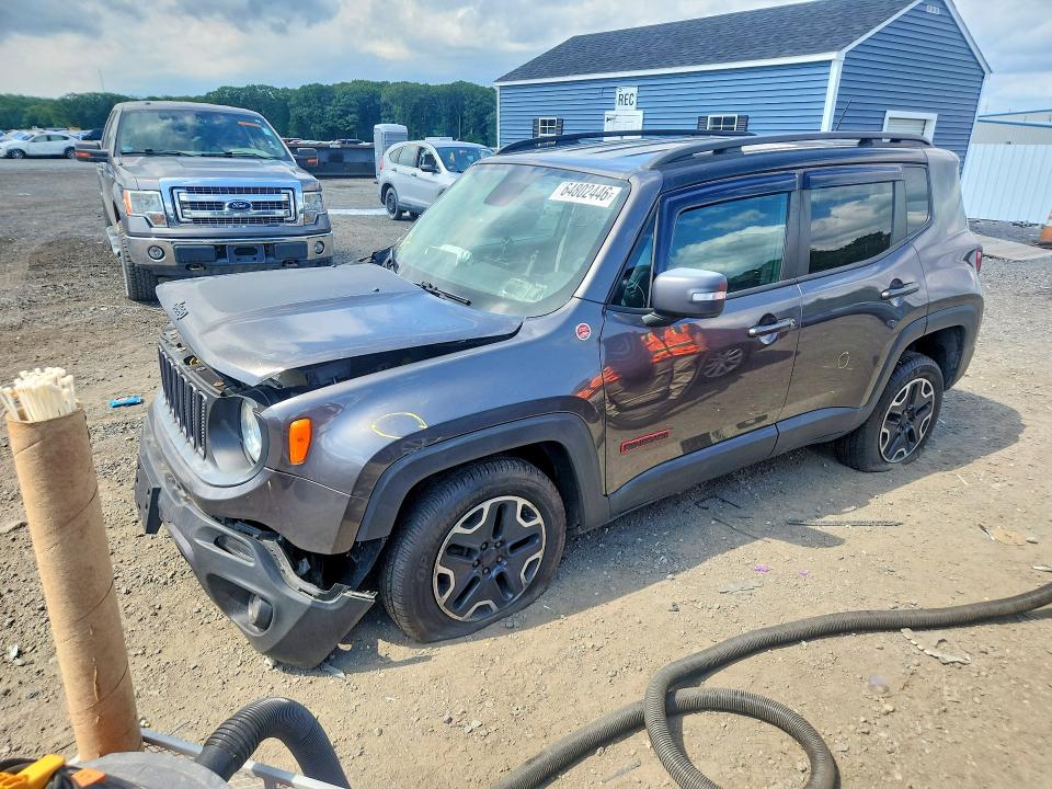 2016 Jeep Renegade მანქანა იყიდება აუქციონზე, vin: ZACCJBCT3GPE09562, აუქციონის ნომერი: 64802446