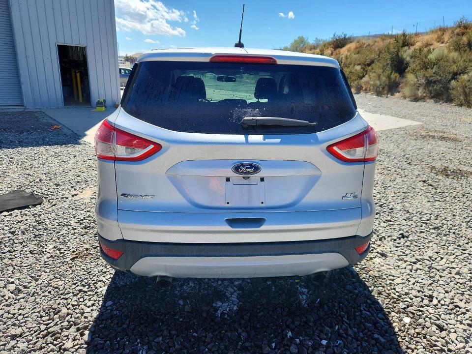 2015 Ford Escape მანქანა იყიდება აუქციონზე, vin: 1FMCU9G95FUA09946, აუქციონის ნომერი: 67137796
