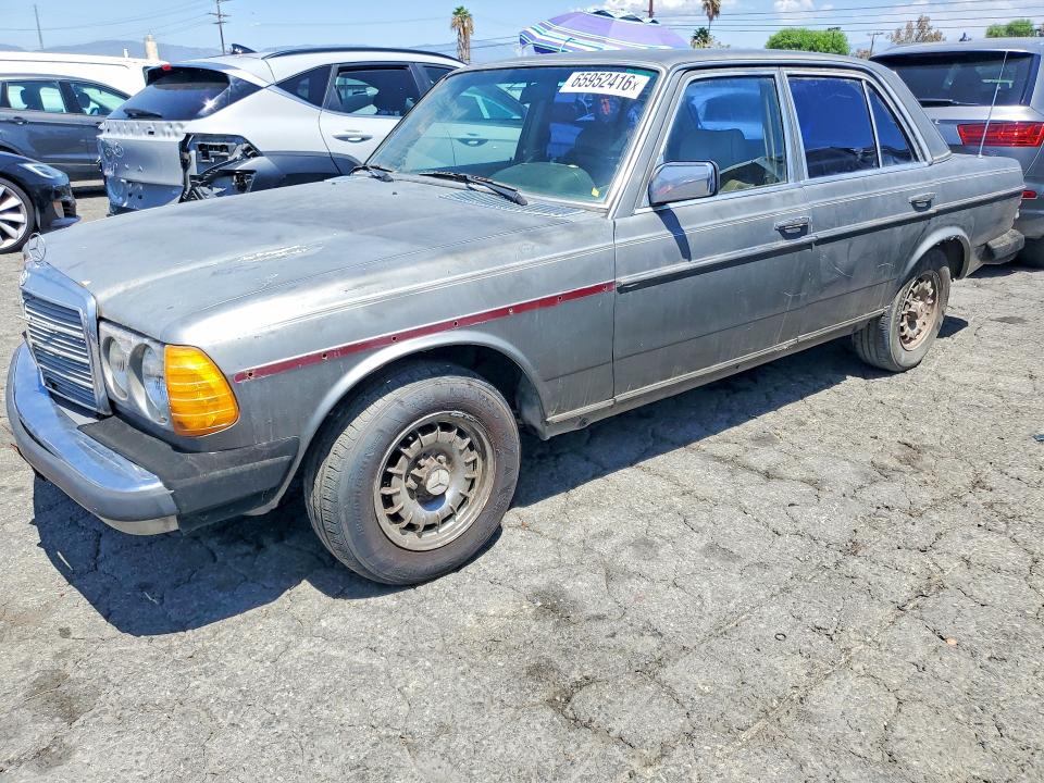 Продажа на аукционе авто 1982 Mercedes-benz 300, vin: WDBAB33A3CB012722, номер лота: 65952416