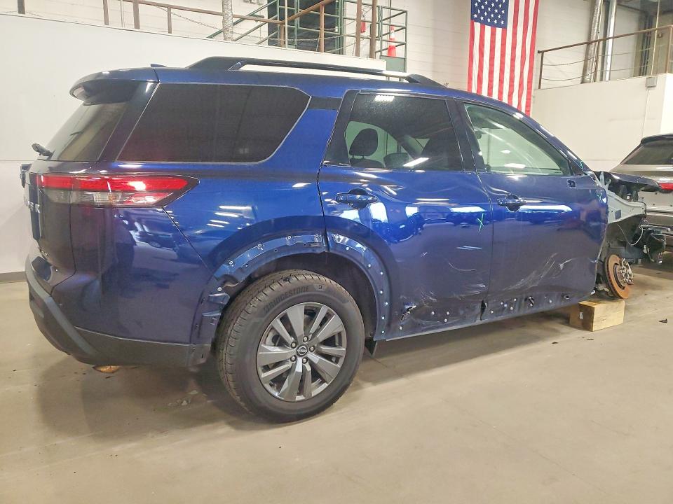 63006436 :رقم المزاد ، 5N1DR3BCXRC257268 vin ، 2024 Nissan Pathfinder مزاد بيع