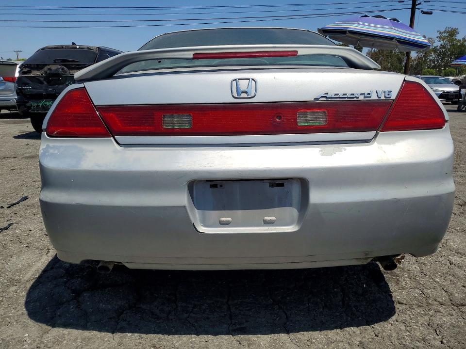 Продажа на аукционе авто 2002 Honda Accord, vin: 1HGCG22502A004576, номер лота: 64699496