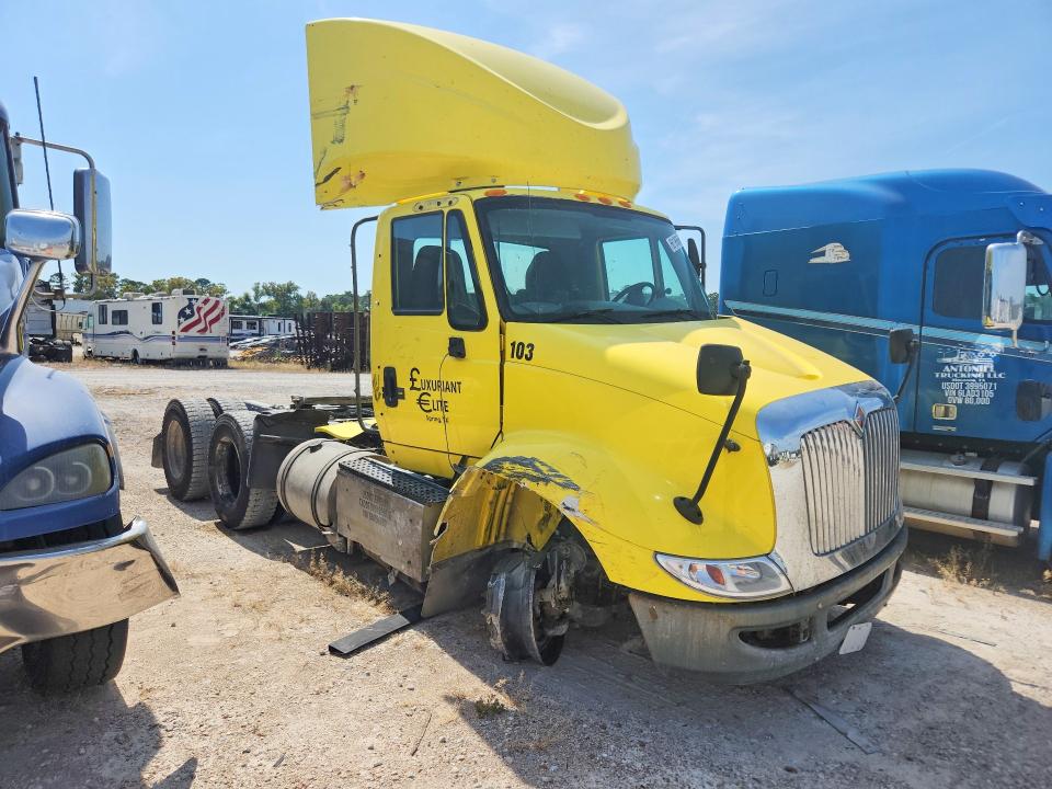 66196666 :رقم المزاد ، 3HSHXSNR4GN056890 vin ، 2016 International 8000 مزاد بيع
