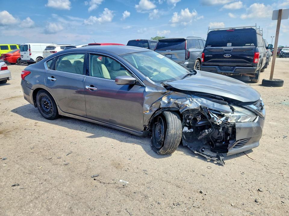 2016 Nissan Altima მანქანა იყიდება აუქციონზე, vin: 1N4AL3AP3GC162597, აუქციონის ნომერი: 66332826