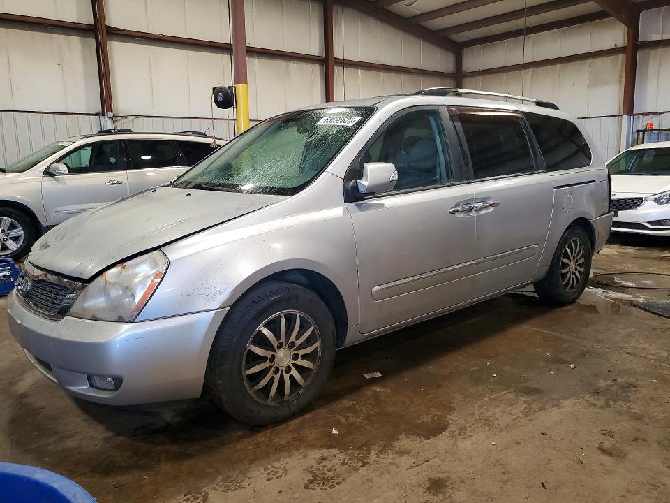 63896626 :رقم المزاد ، KNDMH4C78B6383812 vin ، 2011 Kia Sedona مزاد بيع