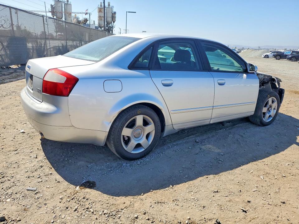 2005 Audi A4 მანქანა იყიდება აუქციონზე, vin: WAUJC68E25A015676, აუქციონის ნომერი: 67101016