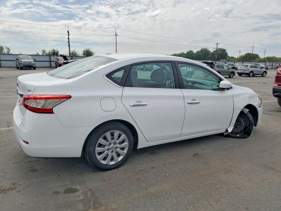 2015 Nissan Sentra მანქანა იყიდება აუქციონზე, vin: 3N1AB7AP4FL672306, აუქციონის ნომერი: 65036806