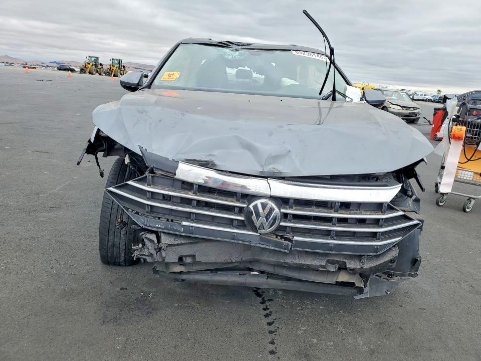 Продажа на аукционе авто 2019 Volkswagen Jetta, vin: 3VWE57BU1KM233995, номер лота: 65235146