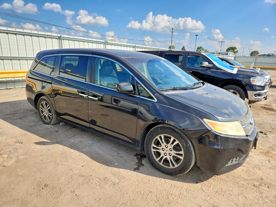 66789156 :رقم المزاد ، 5FNRL5H64BB046973 vin ، 2011 Honda Odyssey مزاد بيع
