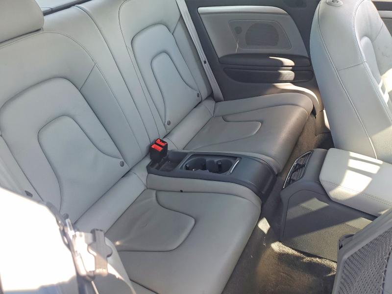 63581876 :رقم المزاد ، WAUMFAFH6FN008180 vin ، 2015 Audi A5 مزاد بيع