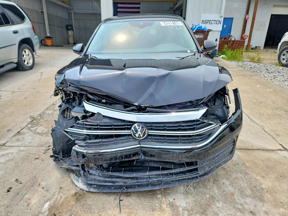 64599146 :رقم المزاد ، 3VW5M7BUXRM047773 vin ، 2024 Volkswagen Jetta مزاد بيع