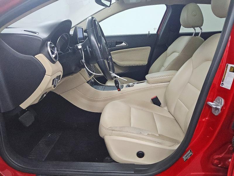 Продажа на аукционе авто 2015 Mercedes-benz Gla, vin: WDCTG4GB5FJ095739, номер лота: 62706786
