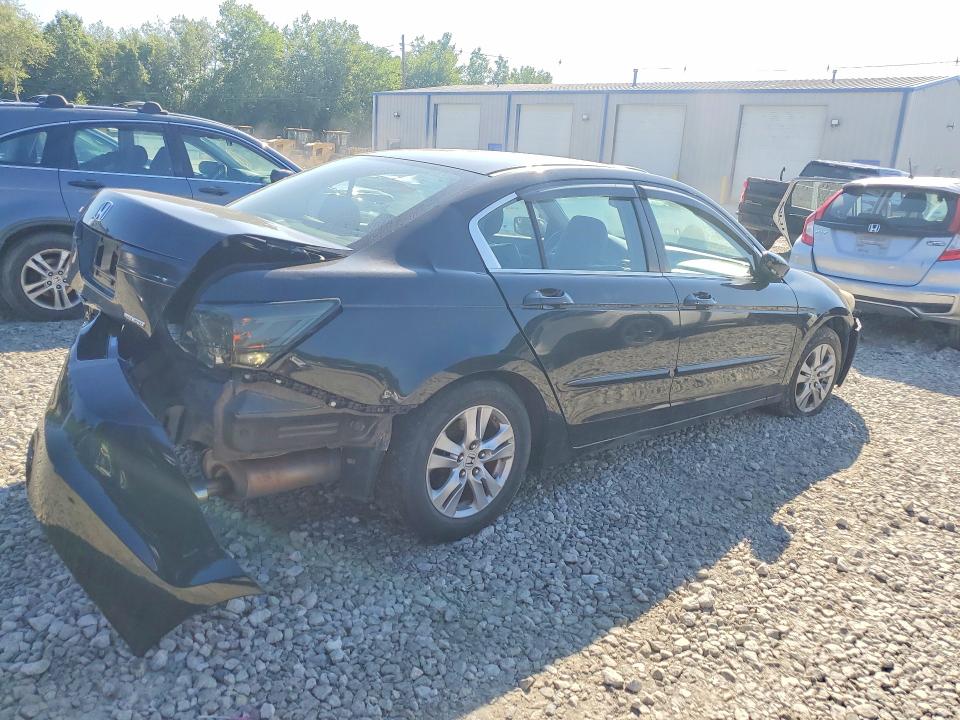 2011 Honda Accord მანქანა იყიდება აუქციონზე, vin: 1HGCP2F64BA129907, აუქციონის ნომერი: 64119266