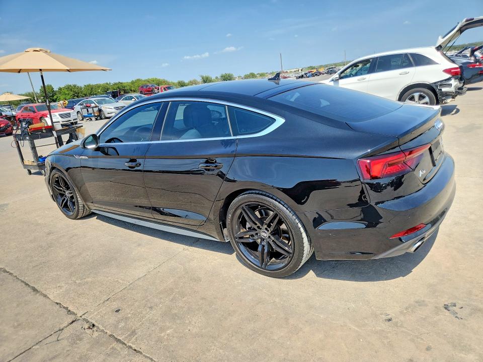 64070756 :رقم المزاد ، WAUENCF58JA058474 vin ، 2018 Audi A5 مزاد بيع