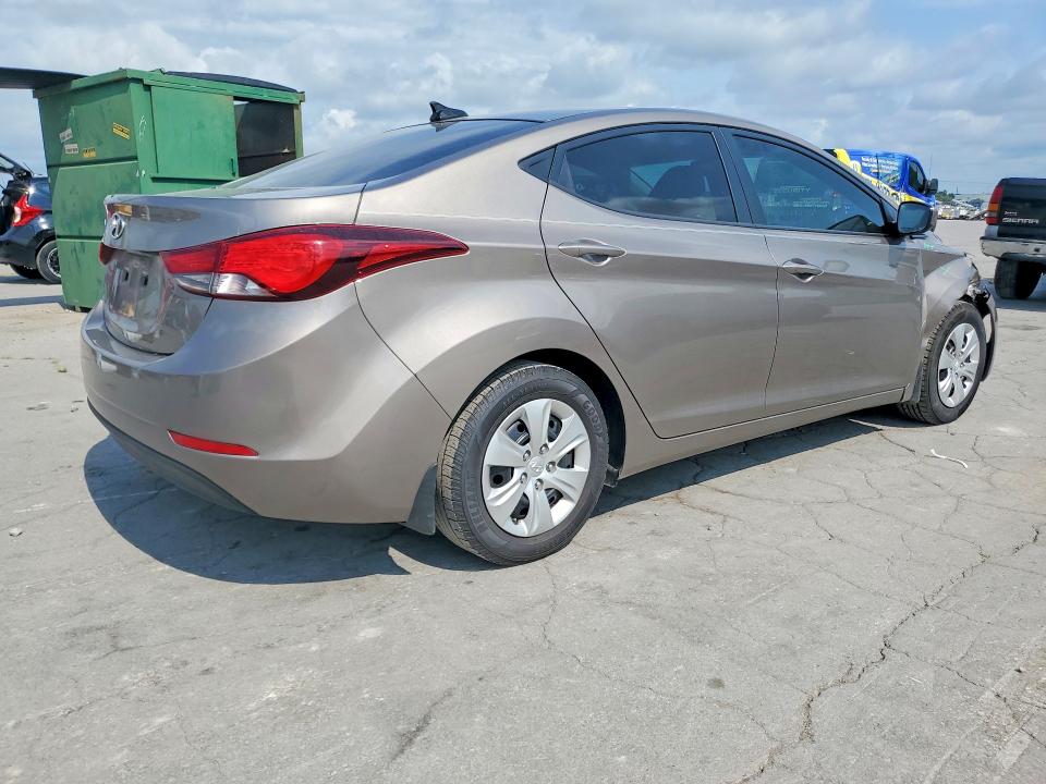 Продажа на аукционе авто 2016 Hyundai Elantra, vin: 5NPDH4AE7GH721327, номер лота: 63853456