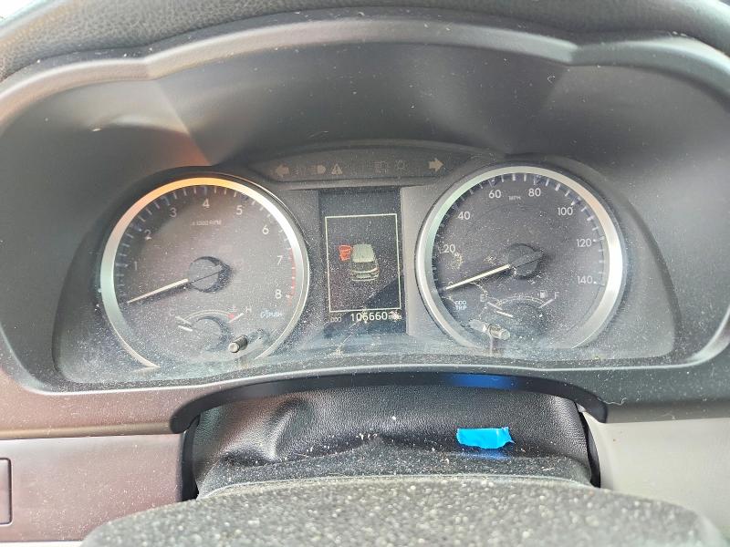 67106036 :رقم المزاد ، 5TDBZRFH0JS826815 vin ، 2018 Toyota Highlander مزاد بيع