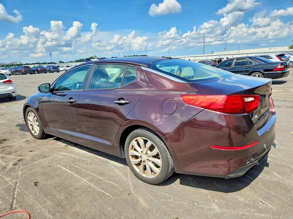 64385746 :رقم المزاد ، 5XXGM4A7XFG460540 vin ، 2015 Kia Optima مزاد بيع