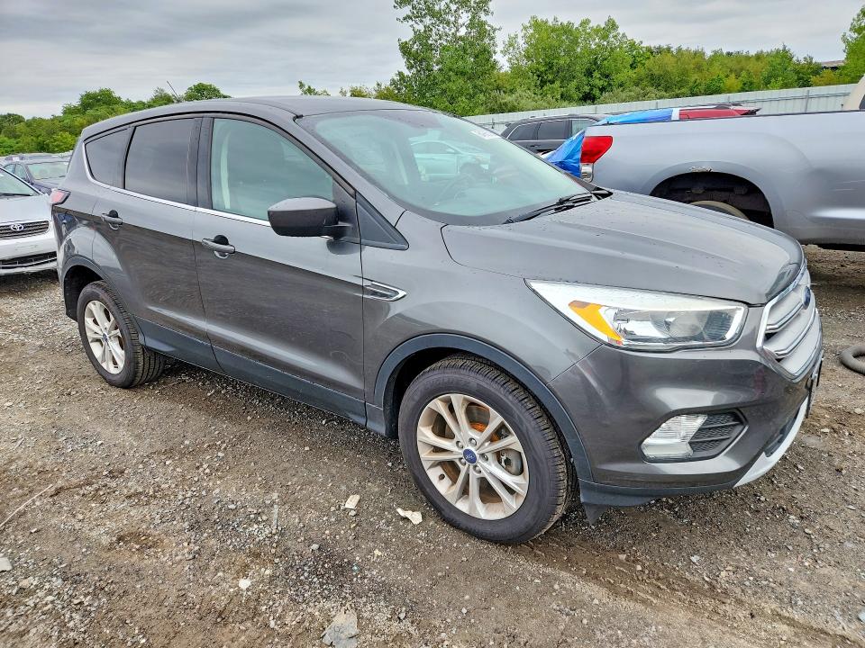 Aukcja sprzedaży 2017 Ford Escape, vin: 1FMCU9GD2HUD01609, numer aukcji: 64986396