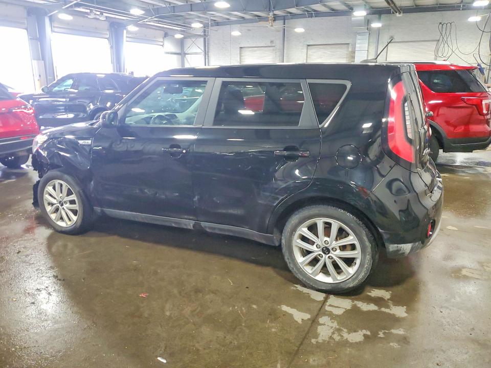 Продаж на аукціоні авто 2017 Kia Soul, vin: KNDJP3A59H7410102, номер лоту: 65657576