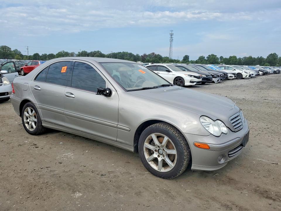 2007 Mercedes-benz C მანქანა იყიდება აუქციონზე, vin: WDBRF56H17F857756, აუქციონის ნომერი: 64385496
