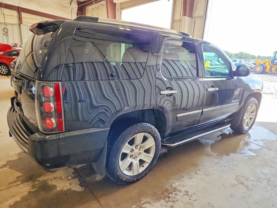 66367776 :رقم المزاد ، 1GKS2EEFXBR247087 vin ، 2011 Gmc Yukon مزاد بيع