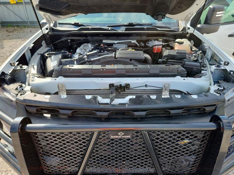65500176 :رقم المزاد ، 1GB4WREY3NF344952 vin ، 2022 Chevrolet Silverado مزاد بيع