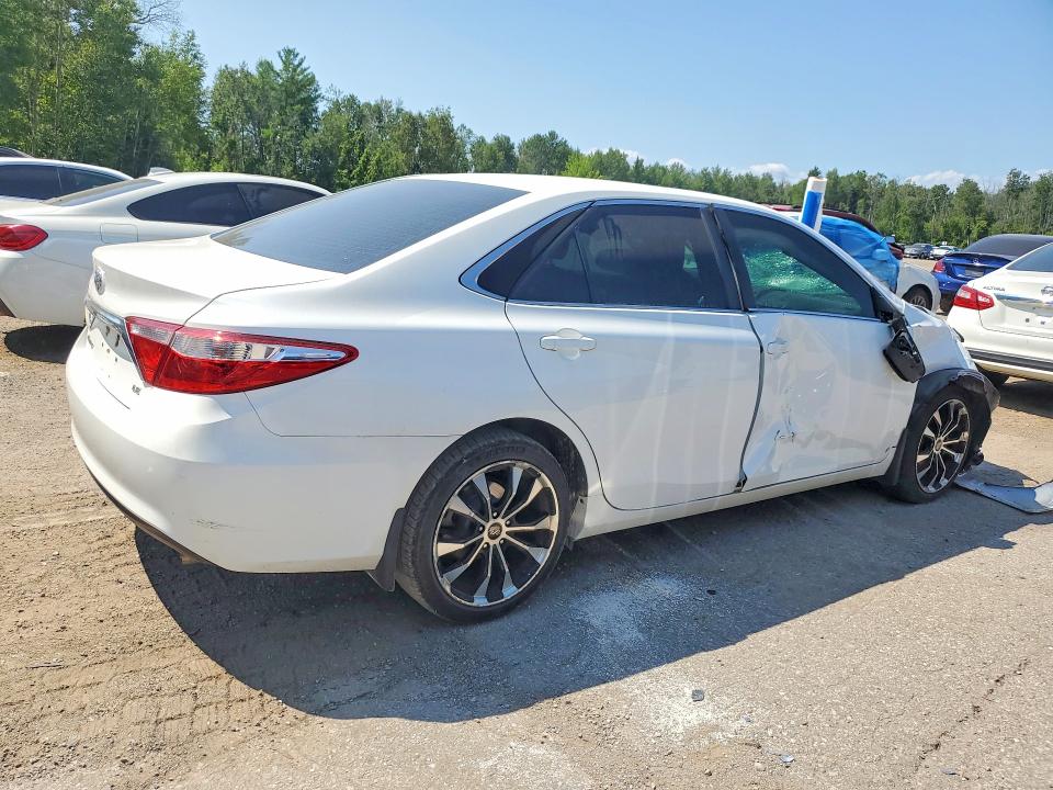 62245346 :رقم المزاد ، 4T1BF1FK9HU793594 vin ، 2017 Toyota Camry مزاد بيع